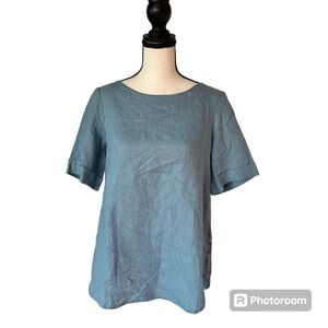 NWT linen me top